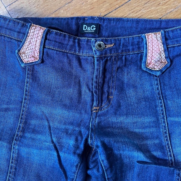Dolce & Gabbana blue jeans,Excellent condition. Tag says size 29,Waist aprox 32β - Picture 2 of 6